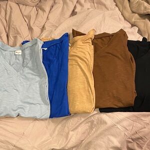 Women's Short Sleeve V-Neck Tops - Multi-Color Pack